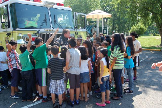 FF Creighton shows students from School 18 our gear, May 30 2013.